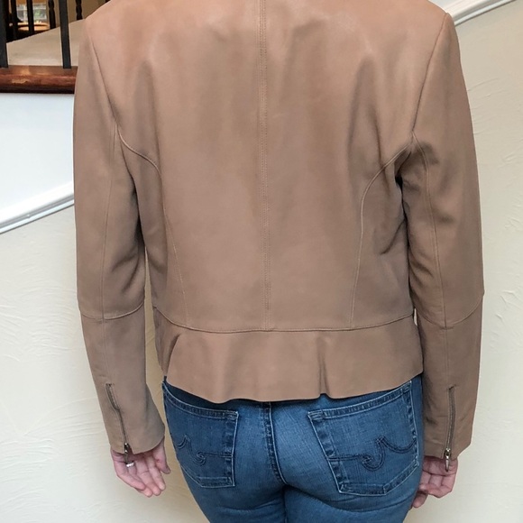 Leather Jacket-MUST Have! - Picture 4 of 16